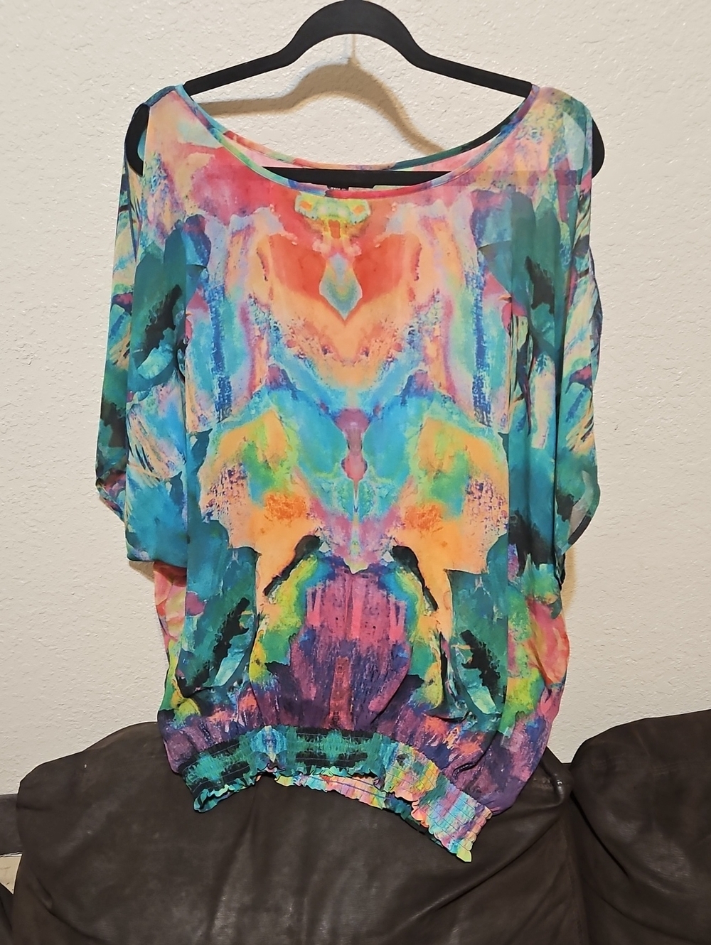 Vibrant Multicolor Cold Shoulder Watercolor Blouson Tunic Top